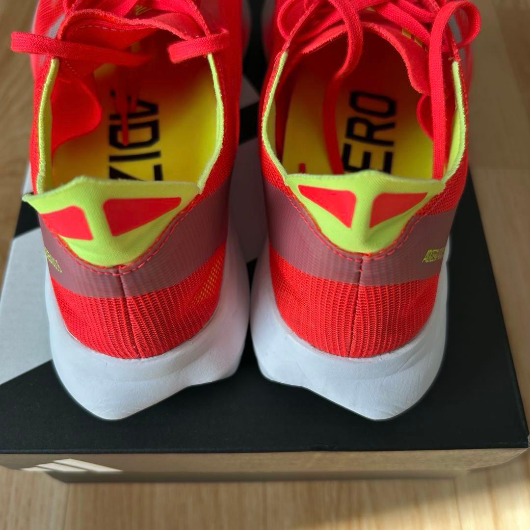 アディダス アディゼロ ジャパン8 ランニングシューズ25.5㎝