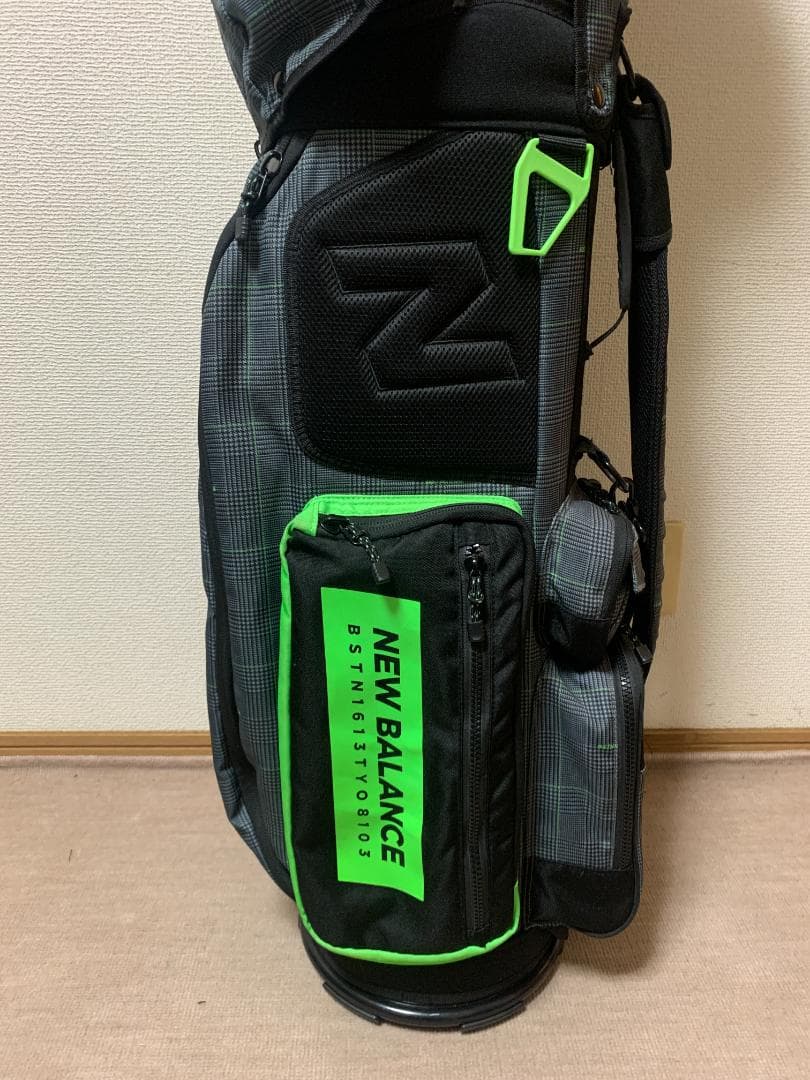 ニューバランス ゴルフ キャディバッグ、レンジケース、ショルダーバッグ
