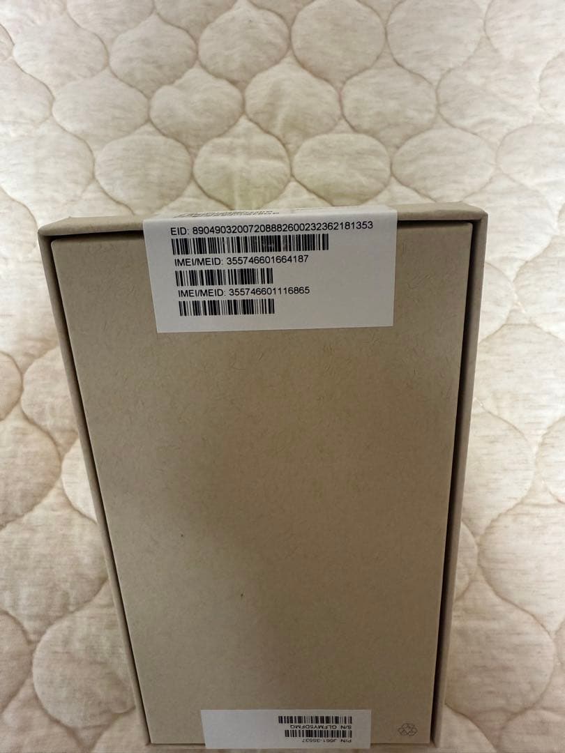 新品未使用 iPhone15Pro 128GB