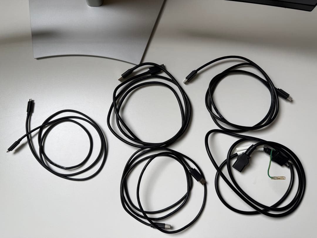 DELL U4021QW 39.7インチウルトラワイド湾曲モニター 5K2K