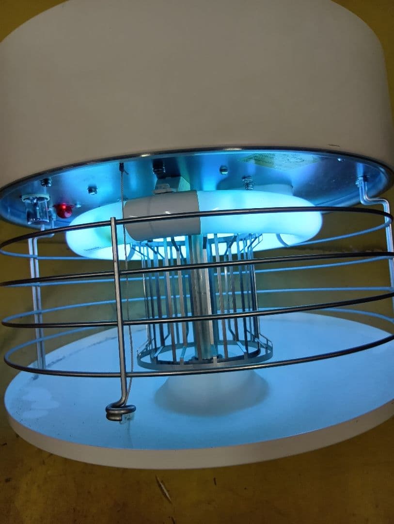 panasonic電撃殺虫機　TF31875Z