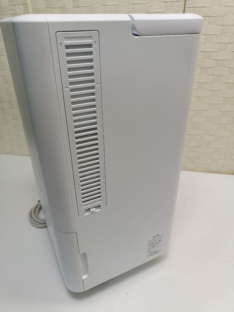 アイリスオーヤマ コンパクトクーラー ICA-0301G 2024年製