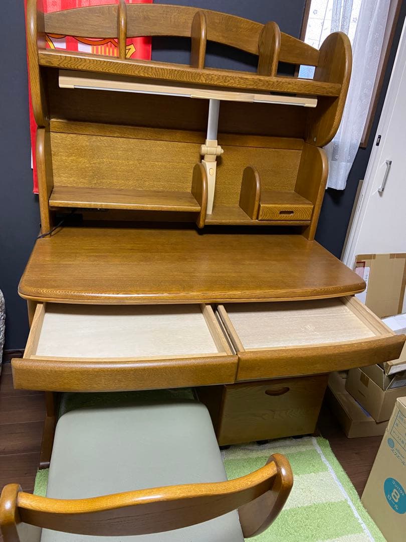 Yoshi.kiri木製学習机 上部棚付き（直接引き取りのみ）