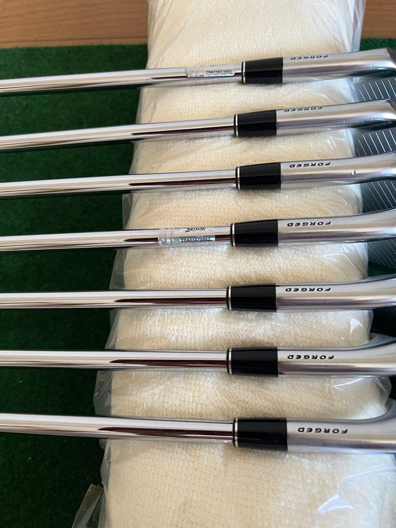 スリクソンZX5 MKⅡ NS.PRO MODUS 3 Ｓ　7本セット右利き用