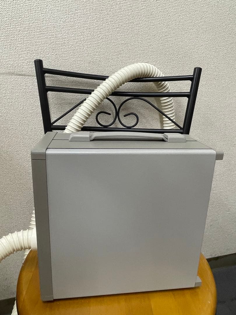 蓮花戯水　トリニティ(高濃度ラドン発生器)