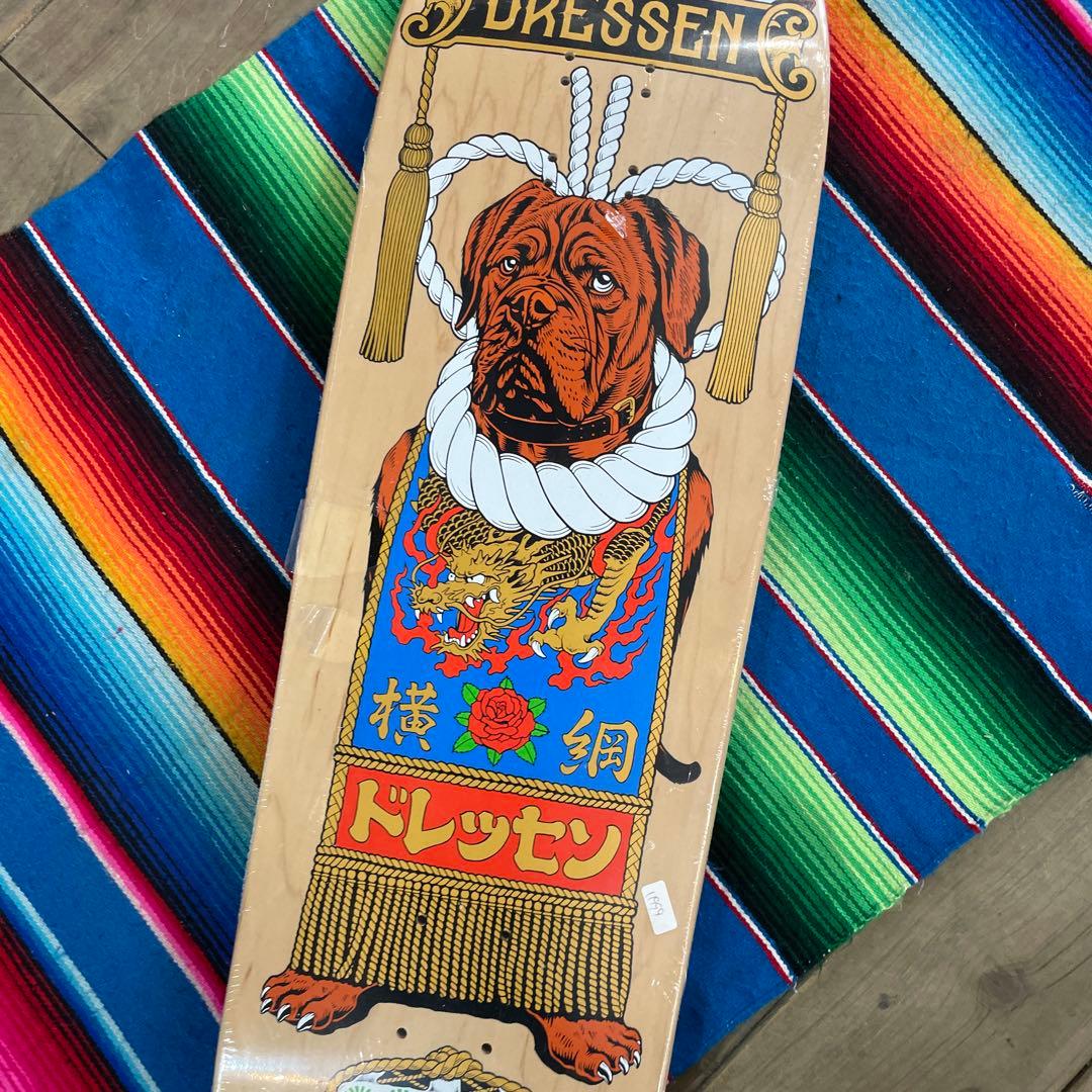 SANTA CRUZ DRESSEN スケボープロデッキ定価¥14,300
