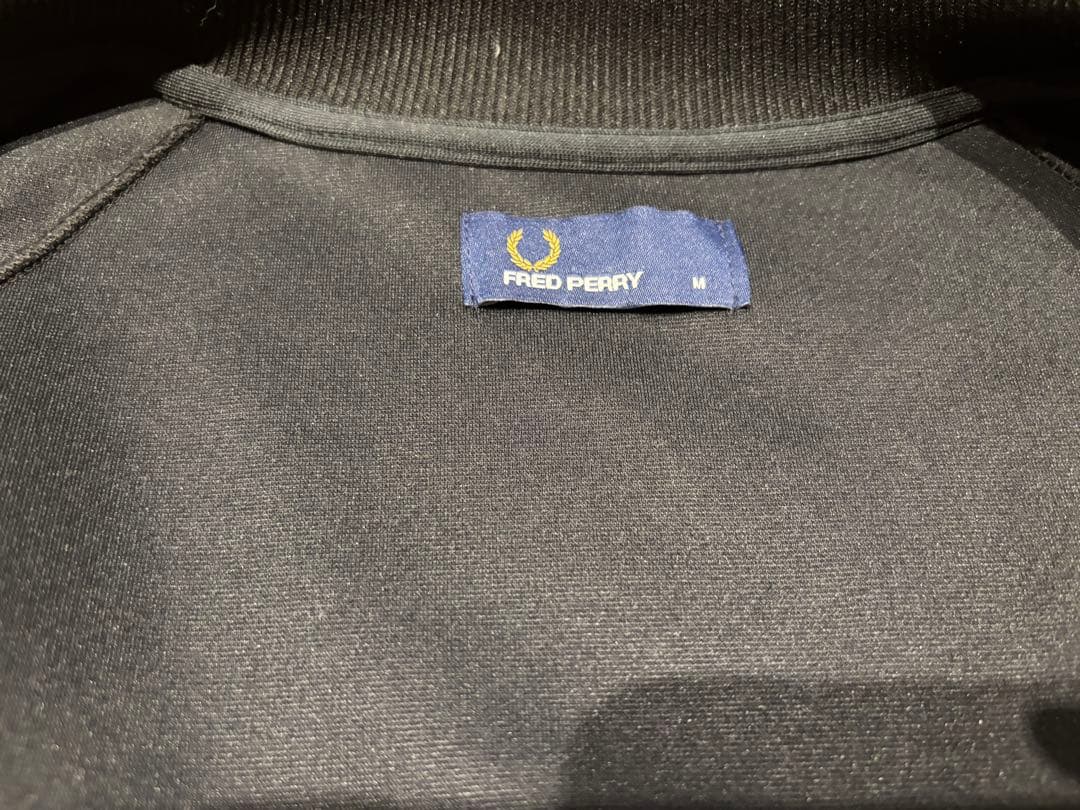 【美品】FRED PERRY BEAMS別注 トラックジャケット 黒・Mサイズ