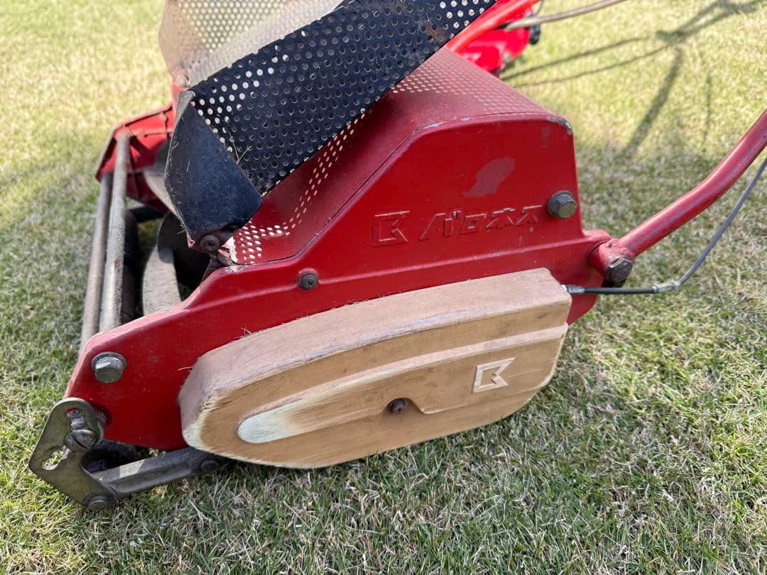 バロネス 自走式LM12MF 電動芝刈り機 前期モデル