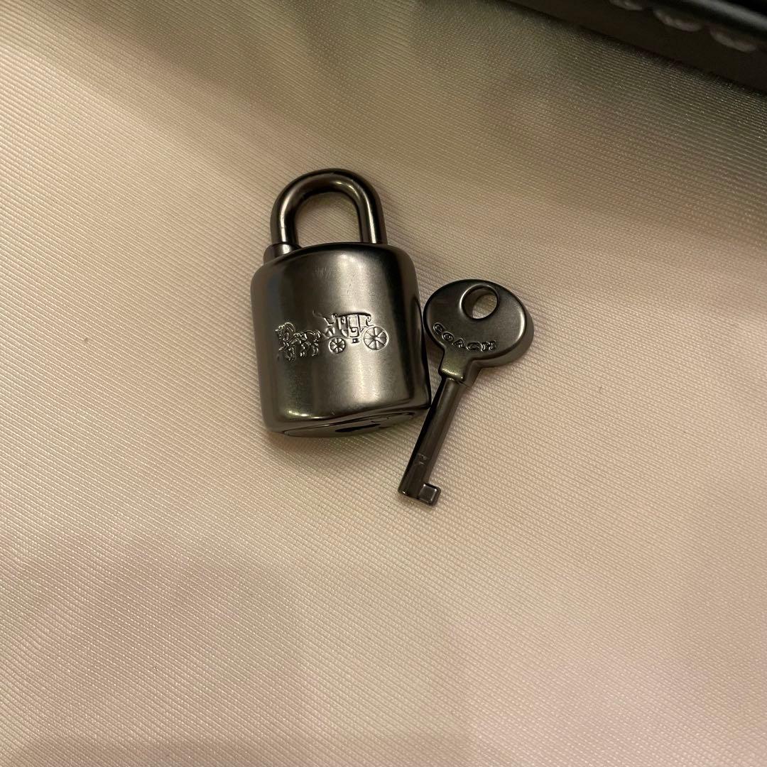 コーチ　ビジネスバッグ　ネイビー