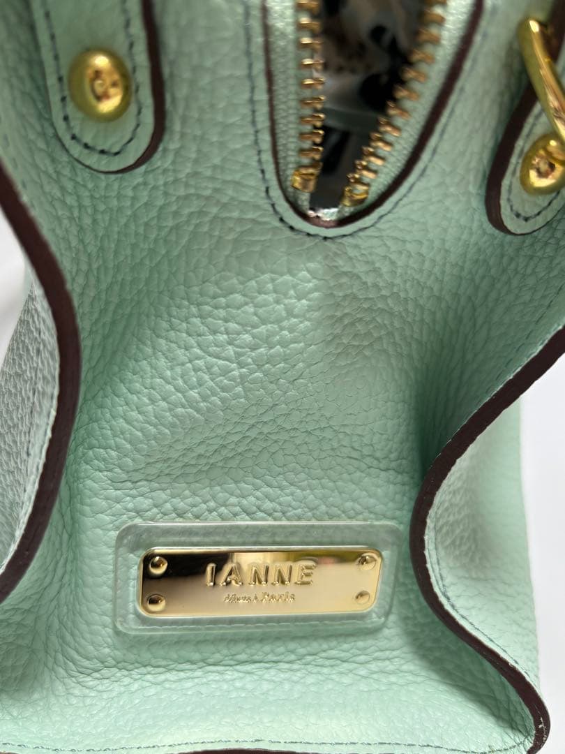 【美品】イアンヌ　オリビア　ハンドバッグ2way保存袋付き