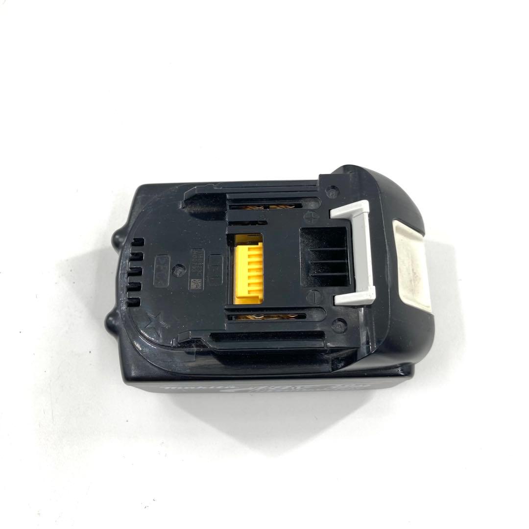 マキタ CL182FD 充電式クリーナー 紙パック 18V バッテリー付