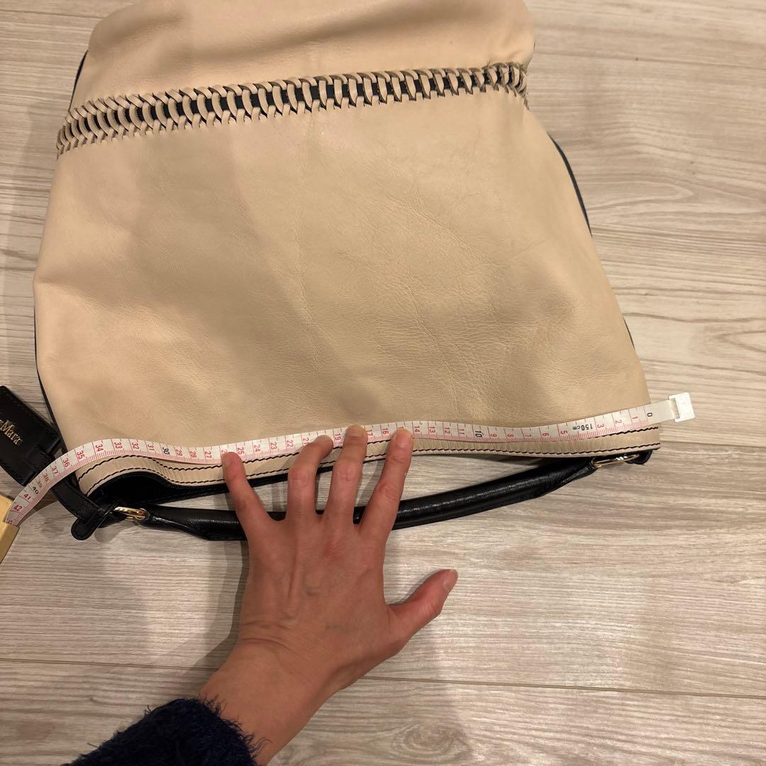 美品MaxMara マックスマーラクリーム色 アイボリーレザー ショルダーバッグ