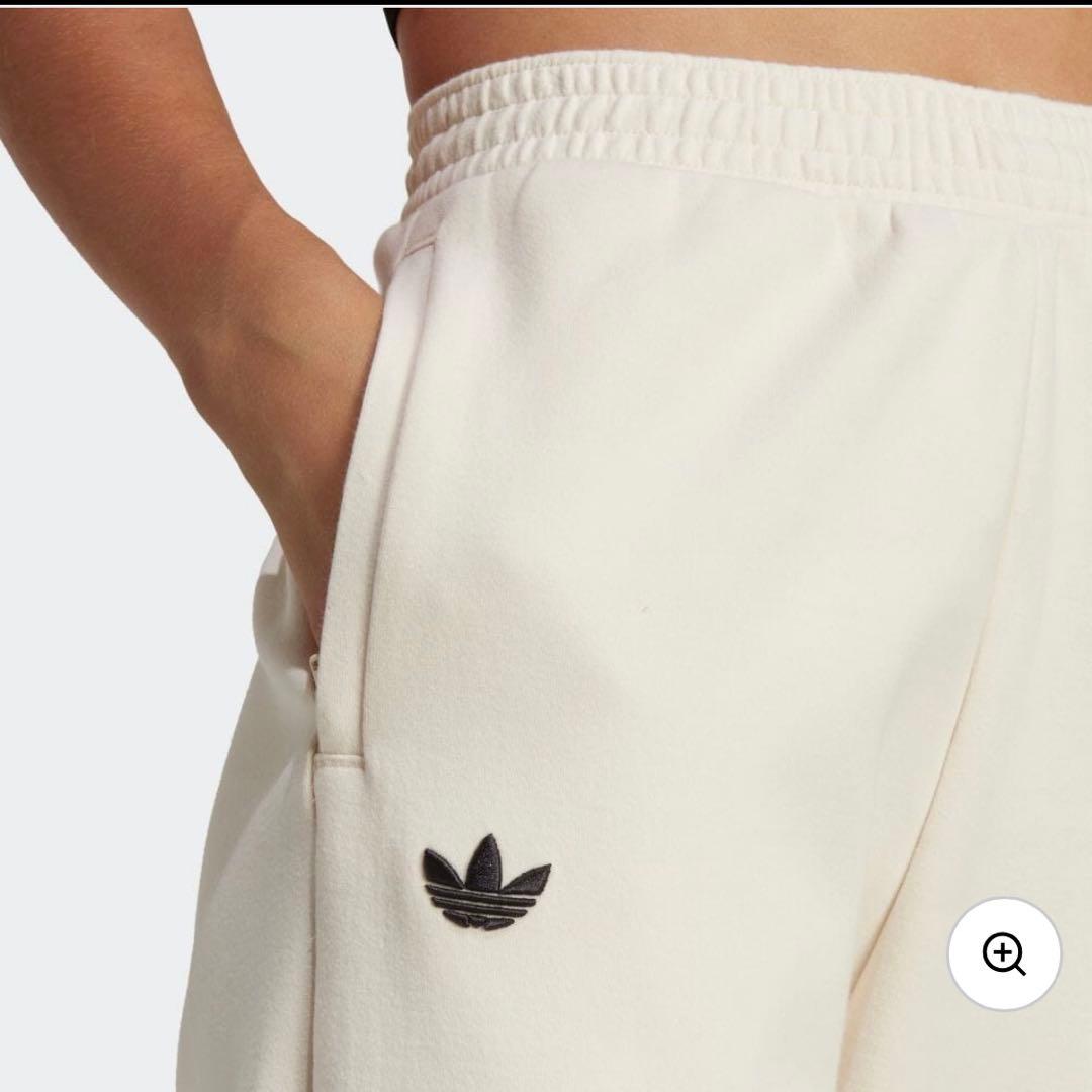 ゆあみアディダス　セットアップ　パーカー&パンツ