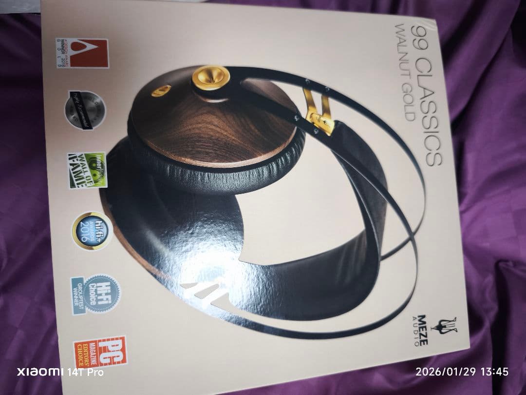 美品 MEZE 99Classics ウォールナットゴールド