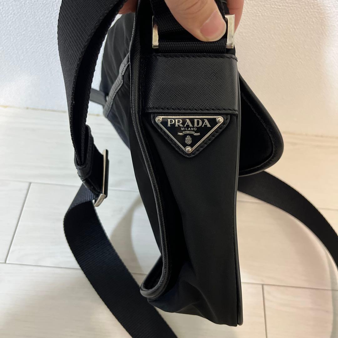 【美品】PRADA プラダ　ショルダーバッグ