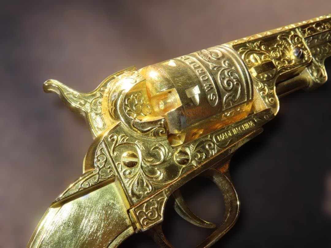 拳銃型ライター ゴールド レトロ銃型 インテリア　コルトM1851