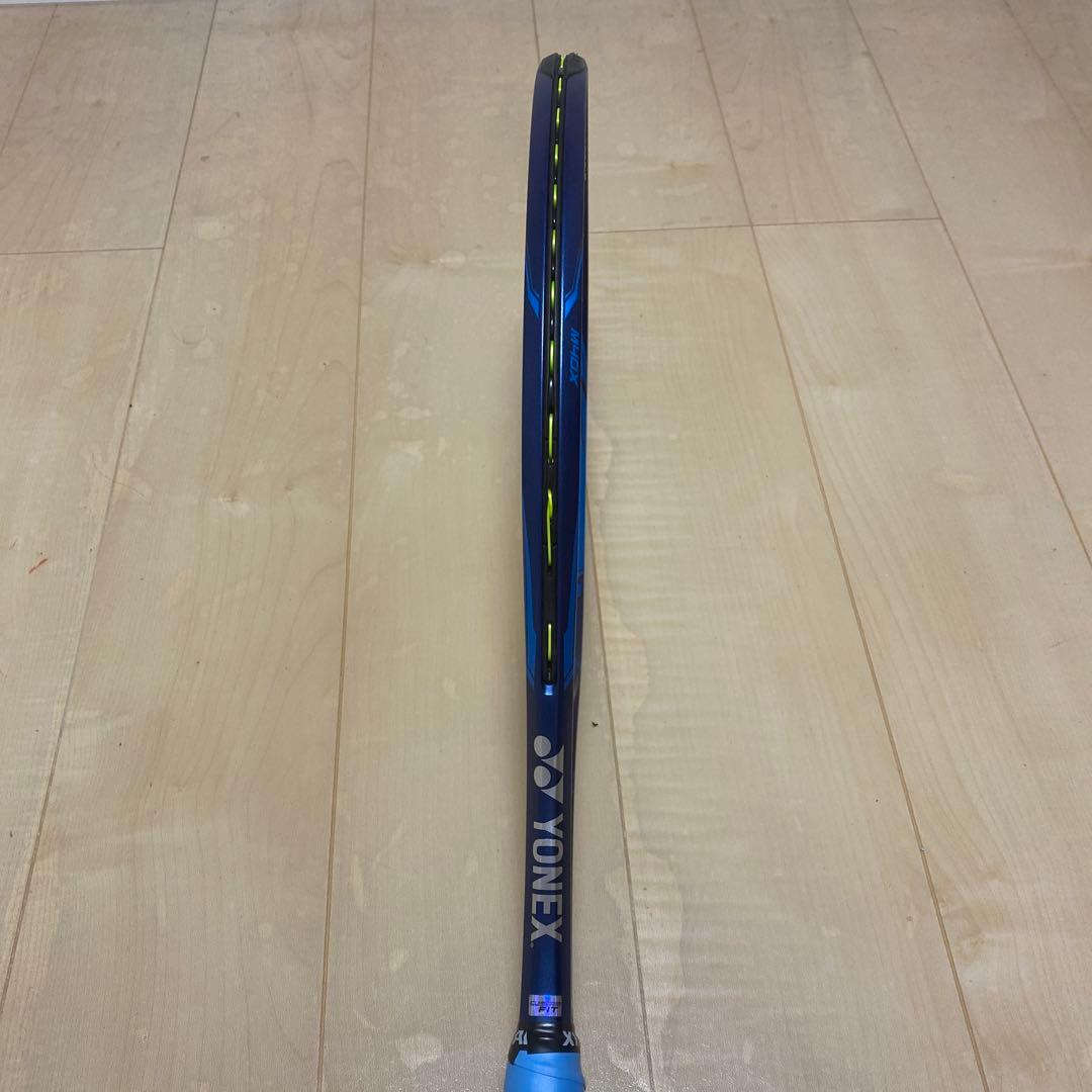 【送料無料_即日発送】硬式テニス　ヨネックス　EZONE98 G4 305g