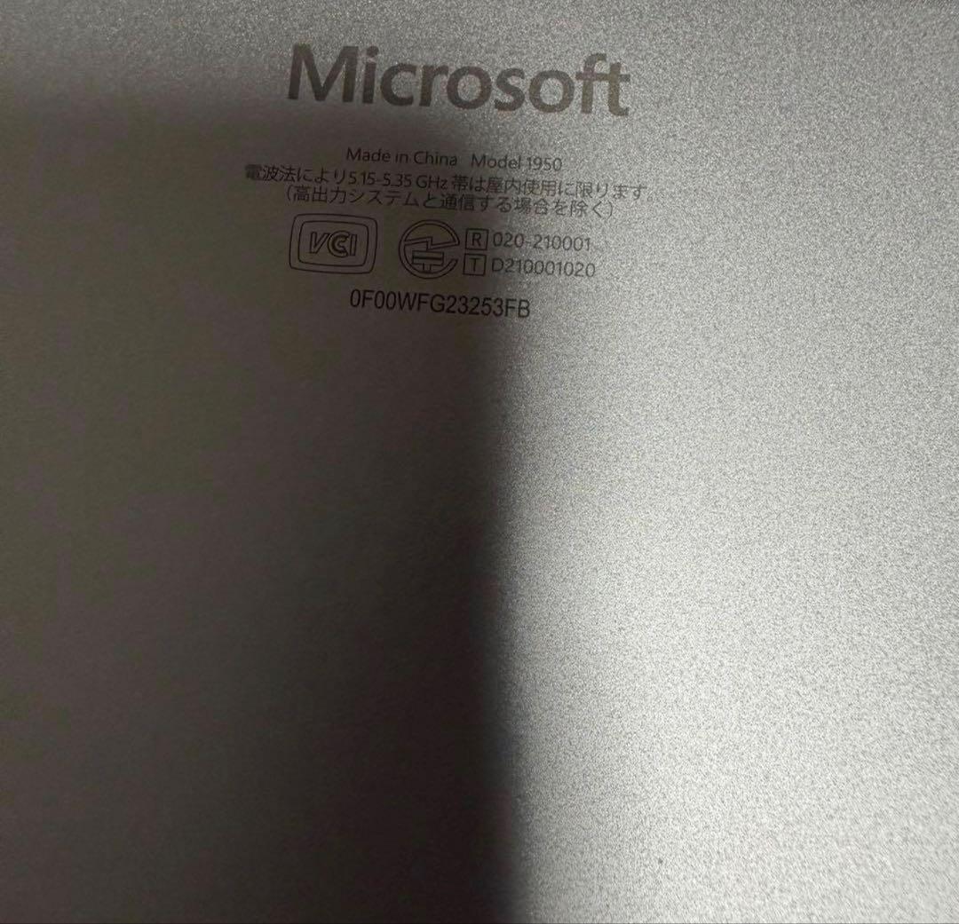 Surface Laptop5 i5-1235Uメモリ8GB SSD256GB