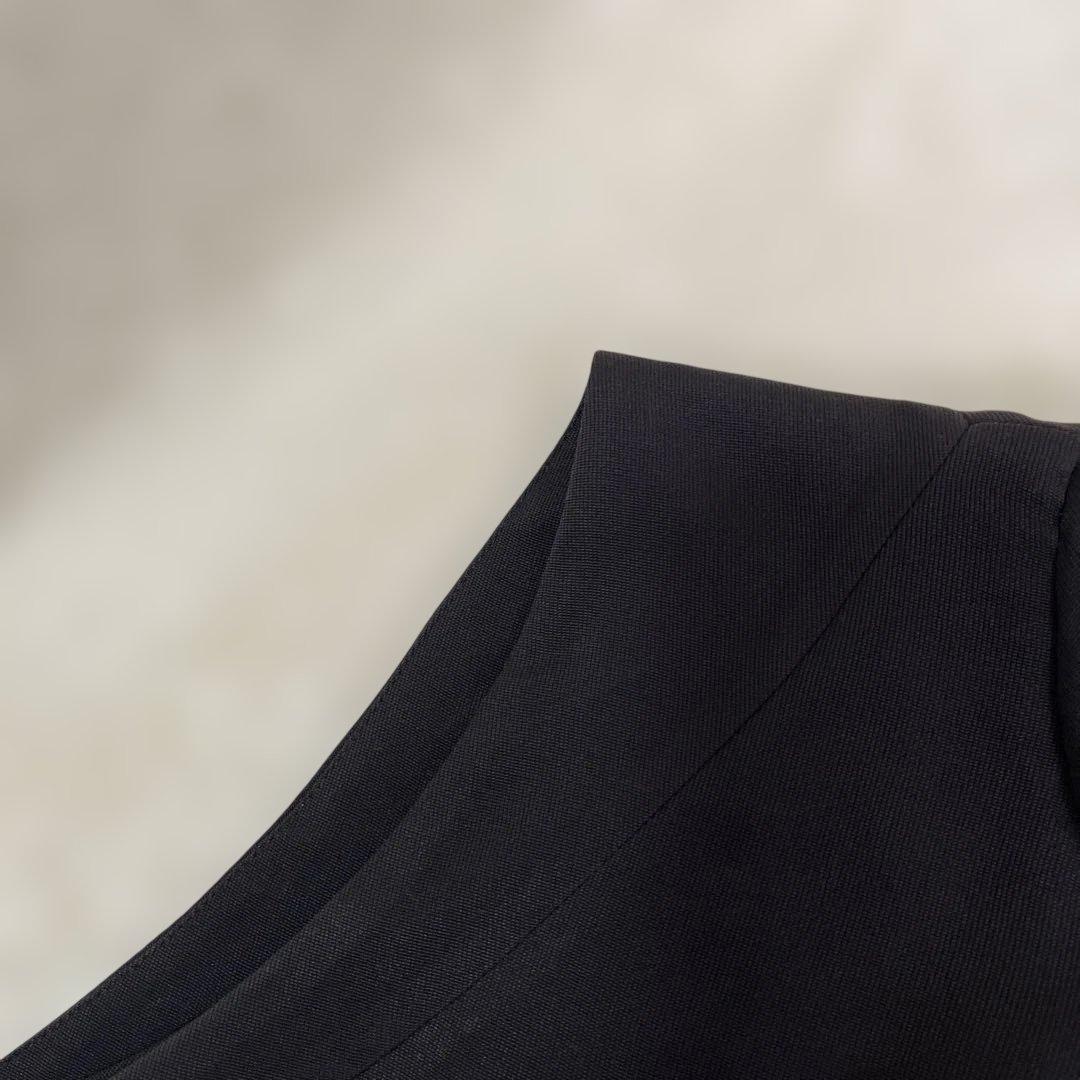 お慶びの日に上品な☆美品☆Gucci ブラック ノースリーブ ワンピース 38