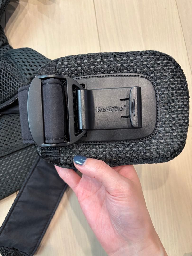 ま*ま様 BABYBJÖRN 抱っこ紐 ブラック　ハーモニー