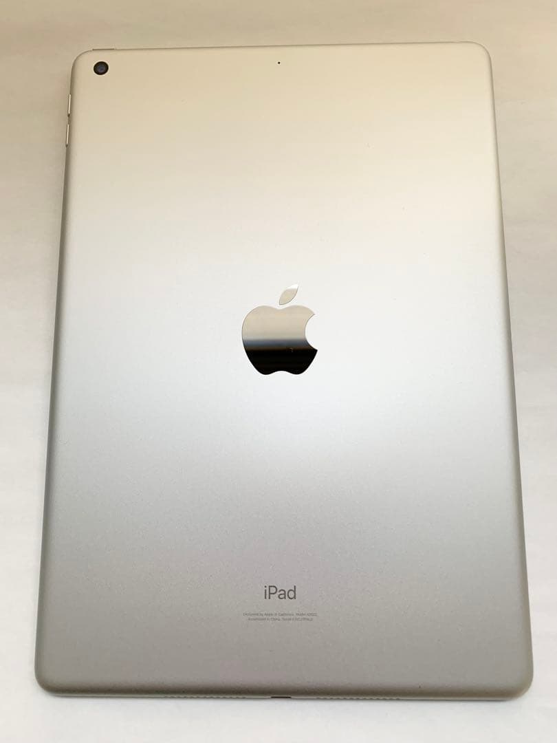 Apple iPad 第9世代 64GB シルバー（Wi-Fiモデル）
