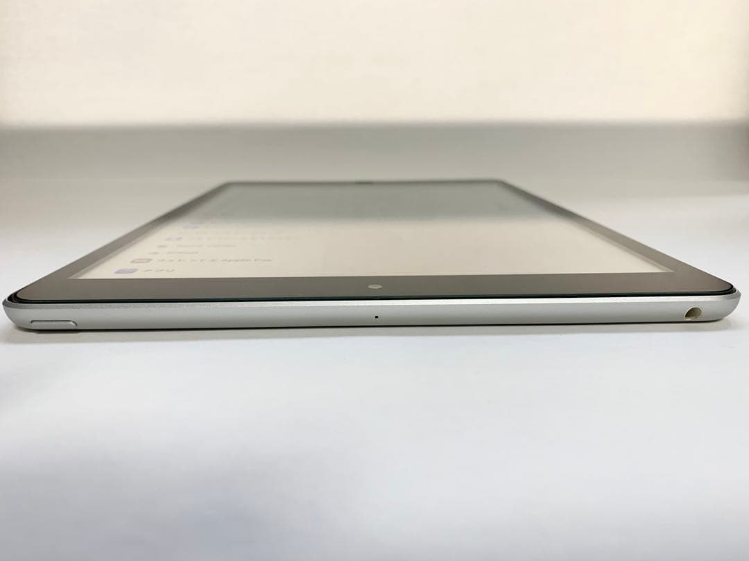 Apple iPad 第9世代 64GB シルバー（Wi-Fiモデル）