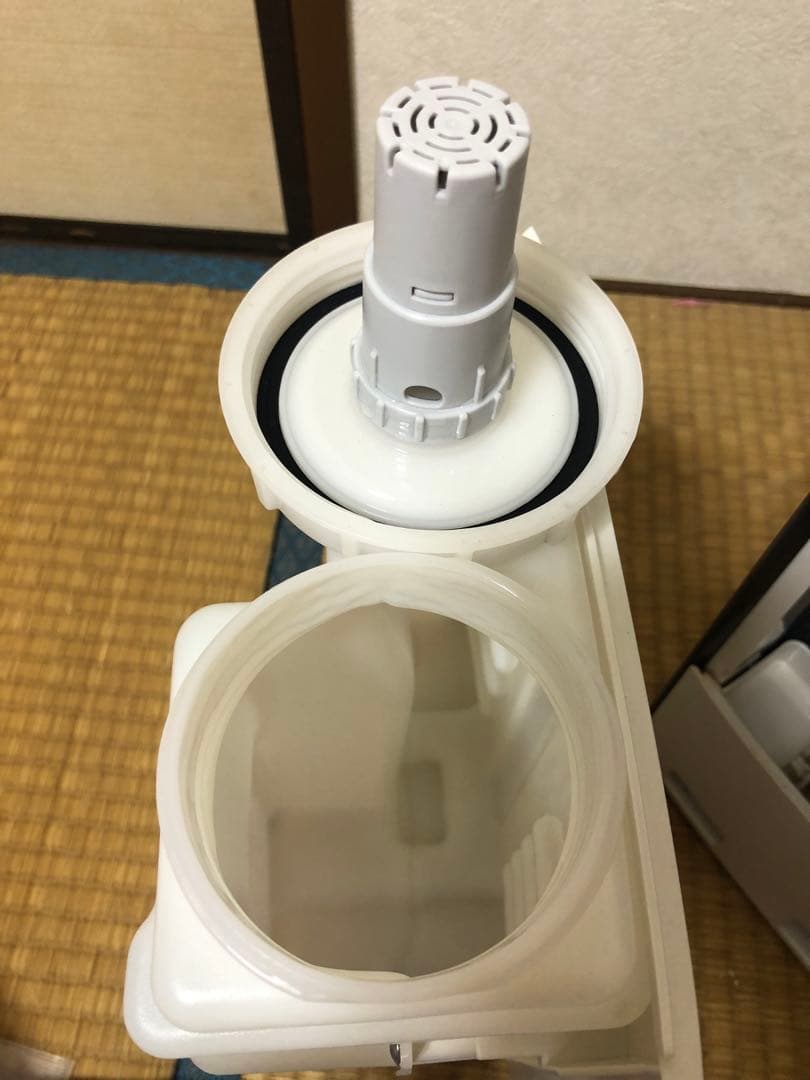 SHARP イオン加湿器 KI-SX70-W ホワイト