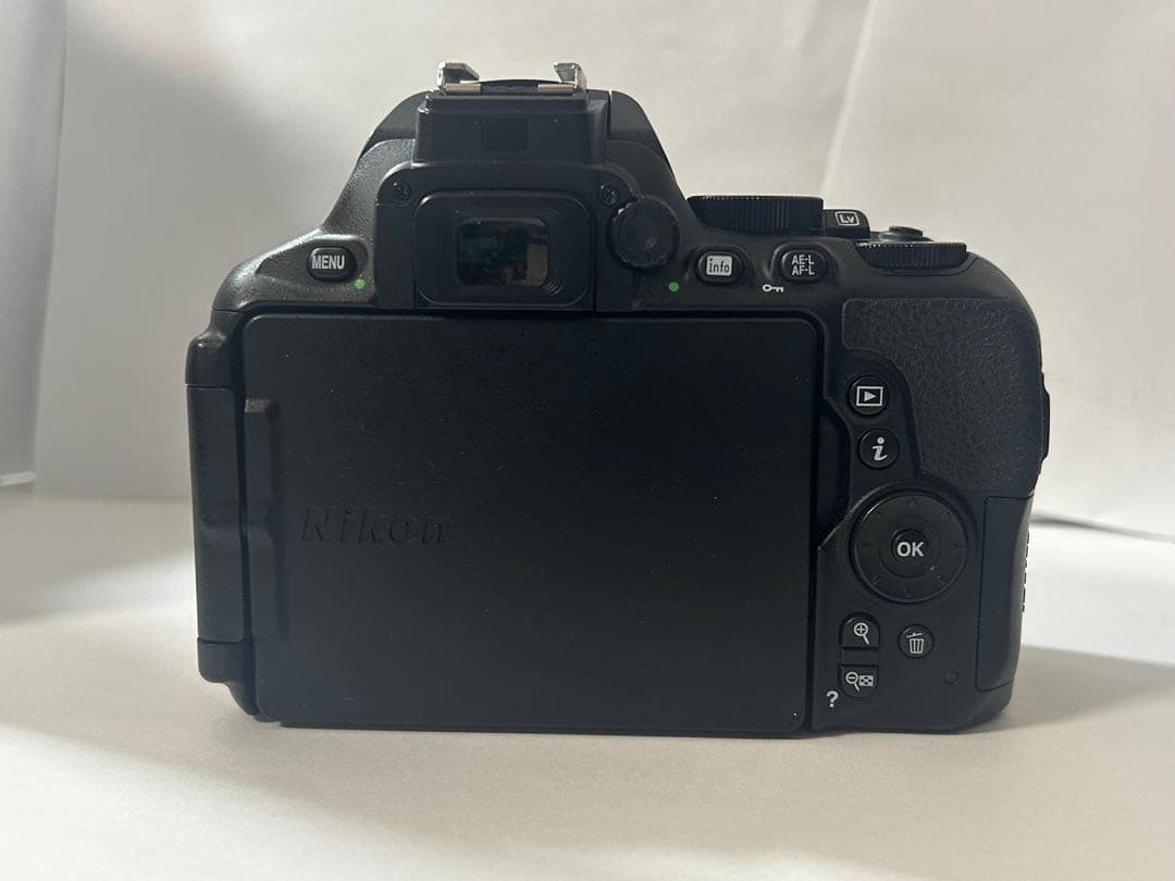 デジタルカメラ Nikond5600