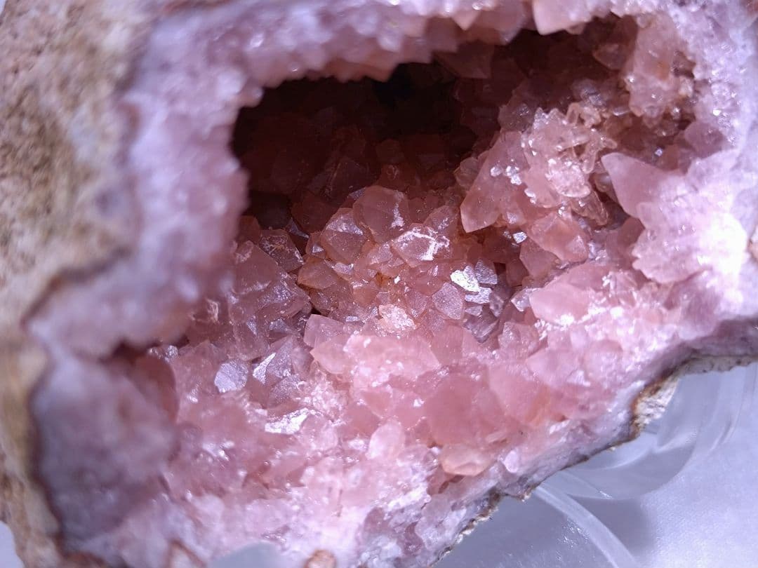 高品質　アルゼンチン産　ピンクアメジスト　ジオード　原石　標本　①