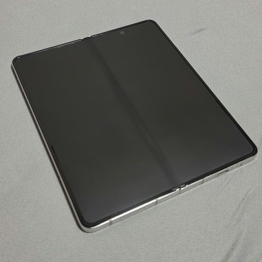 Galaxy Z Fold5 256GB クリーム SIMフリー 【A級美品】