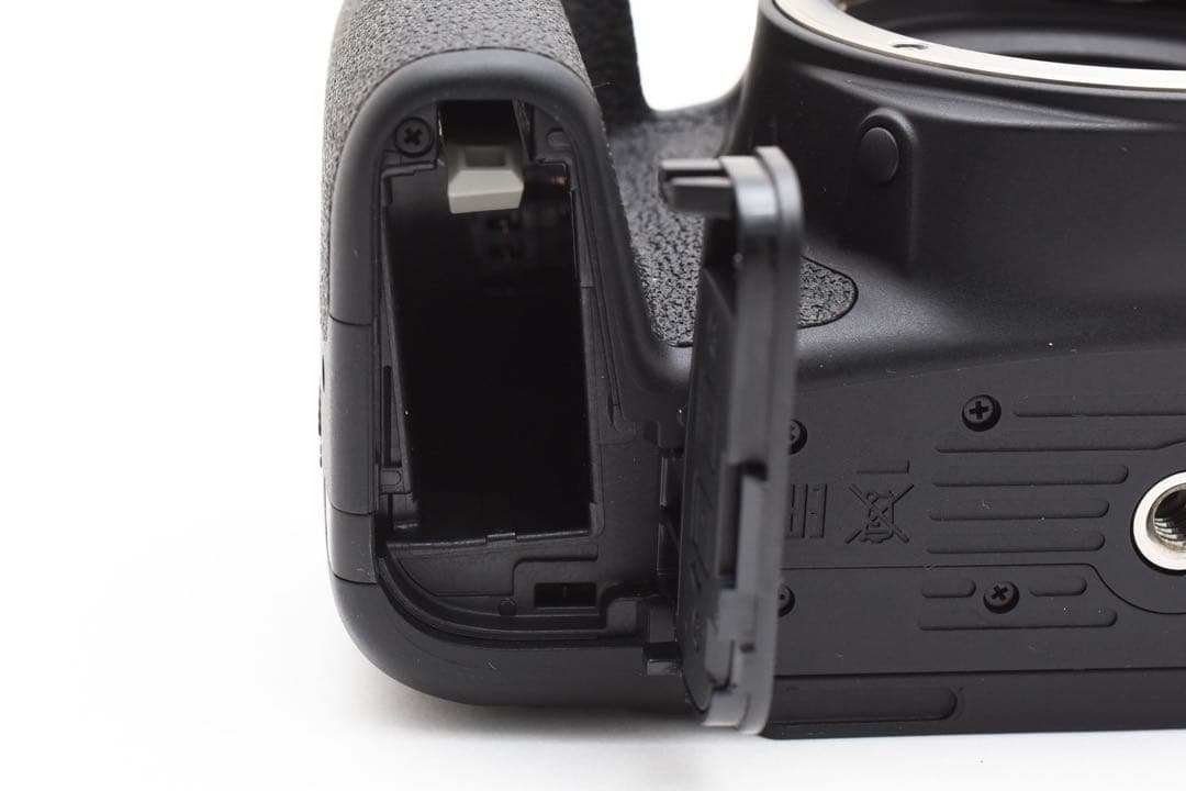 一眼レフカメラcanon kiss x 10i標準&望遠&単焦点レンズセット