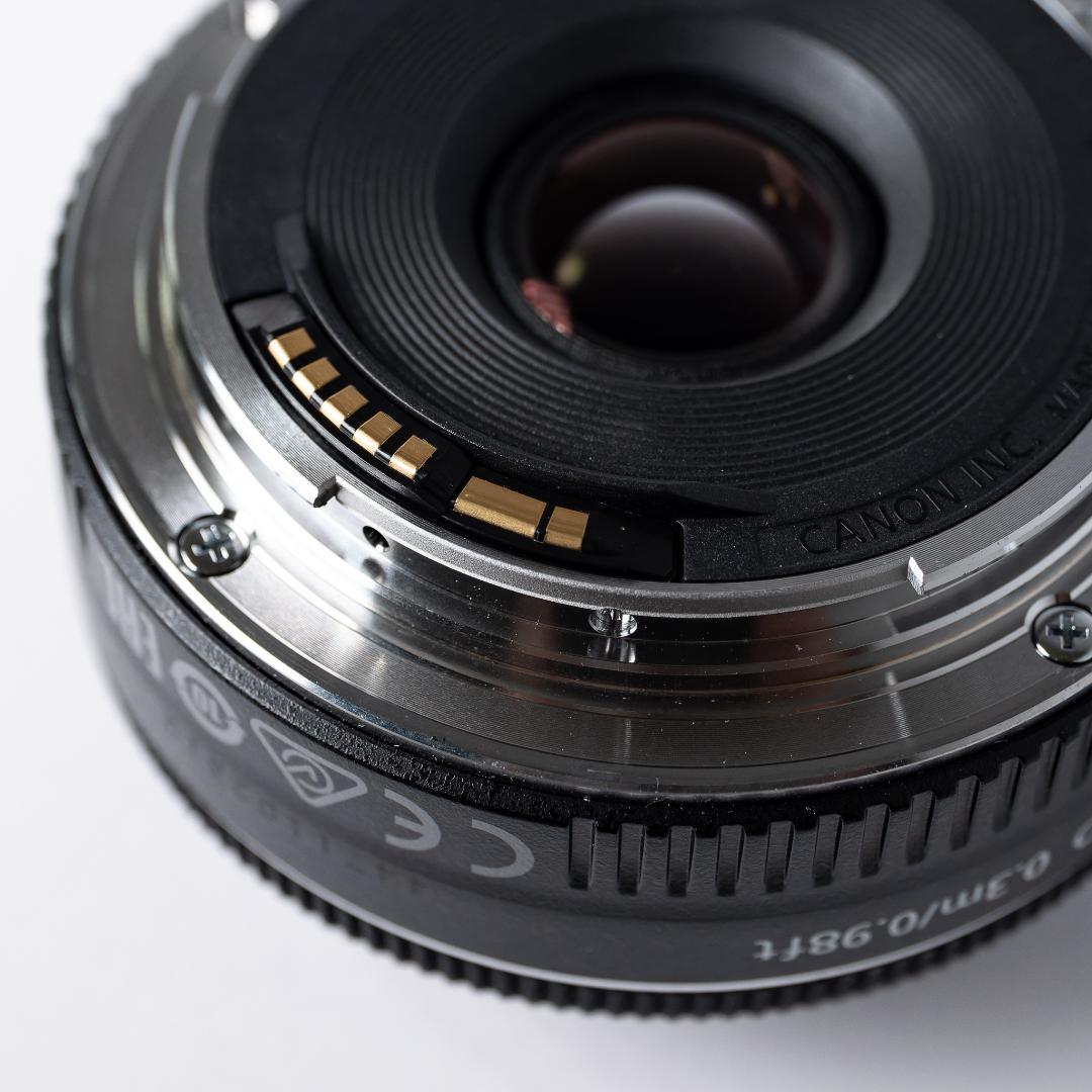 Canon EF40mm F2.8 STM 単焦点レンズ 保護フィルム付き