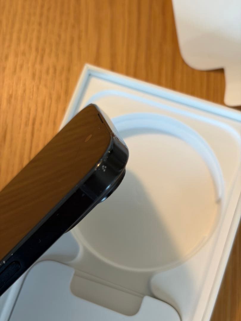 【Hiro様】Apple iPhone 15 ブラック 本体