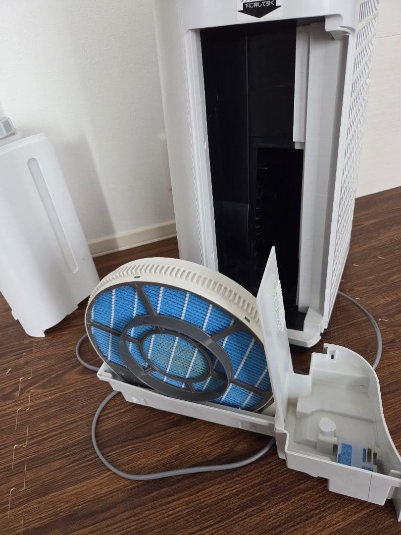 N*様 SHARP シャープ 加湿 空気清浄機 KC-P50-W