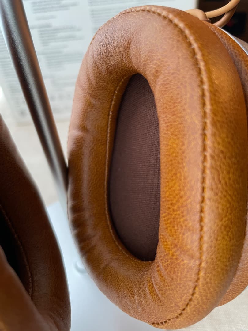 完動品バッテリーOK・Pioneer ワイヤレスヘッドフォン新品同様