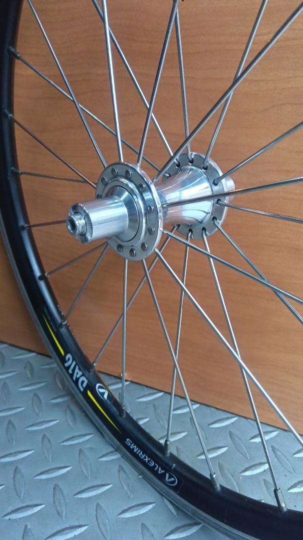 bd-1専用 18㌅Capreo（リアハブ）前後ホイルセットセット