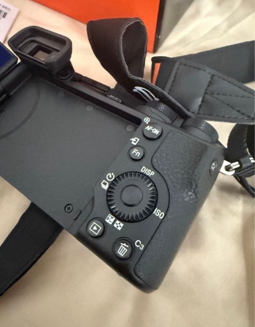 【お値下げ！】SONY α6700 ミラーレスカメラ 本体