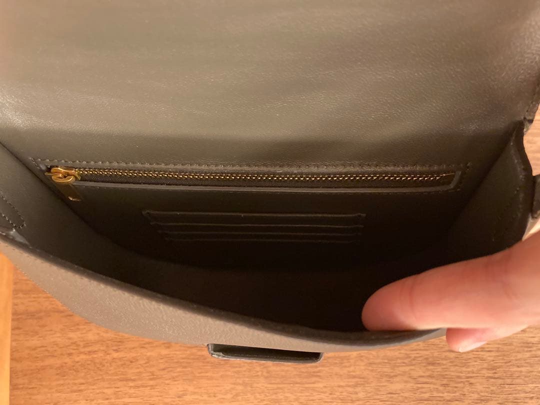 CÉLINEトロッタースモールバック