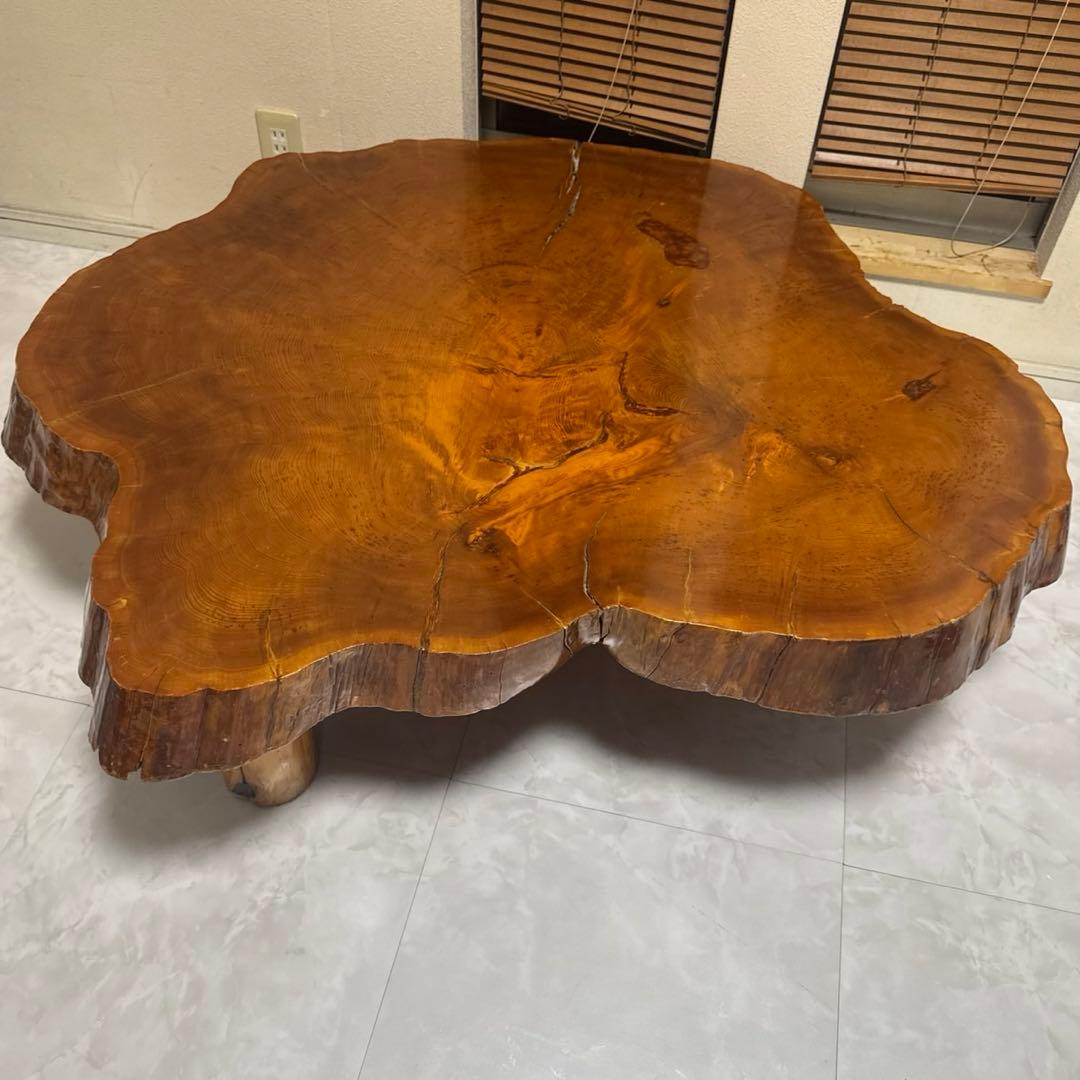 青森ビバ　輪切り　一枚板テーブル　1250✖️1150mm 自然形状　加工品