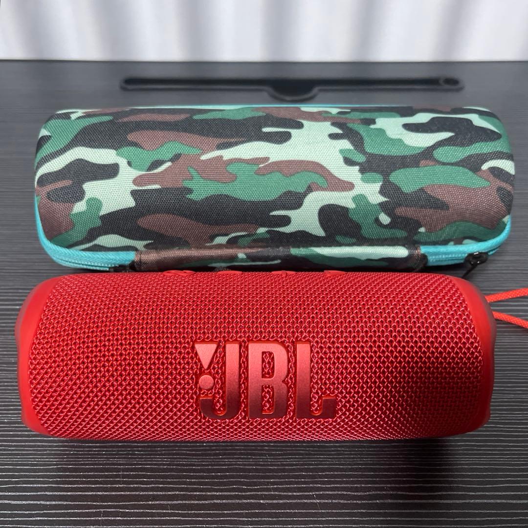 JBL FLIP 6 Bluetooth スピーカーレッドと収納ケース付き