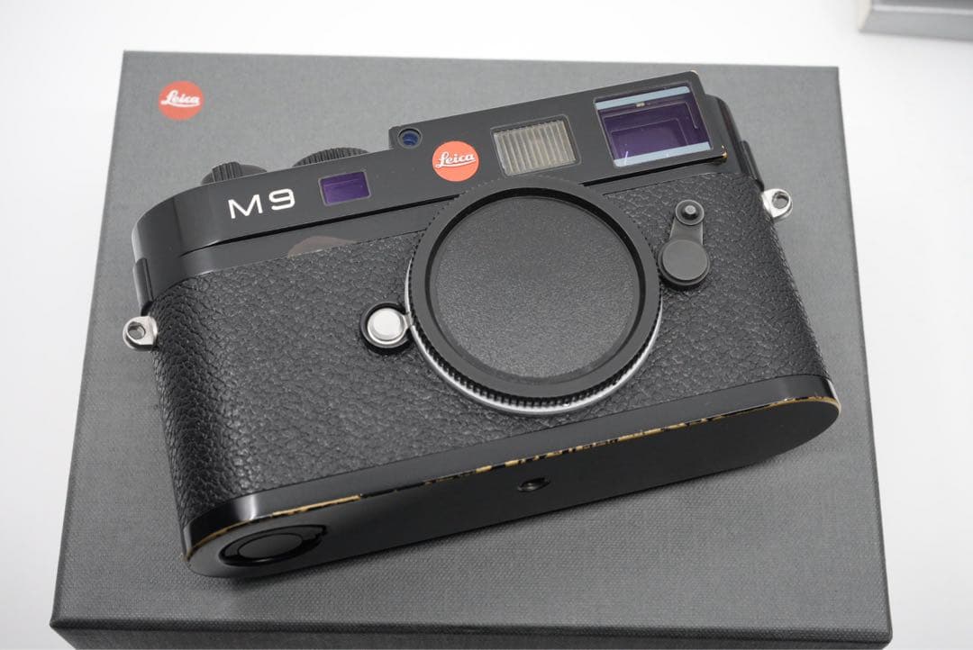 特別価格 付属品完備 整備品 CCD交換済み ライカ M9 ブラックペイント