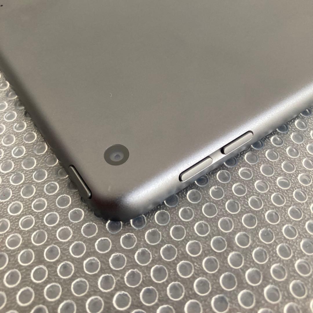 2894【早い者勝ち】電池最良好☆iPad7第7世代 32GB WIFIモデル☆