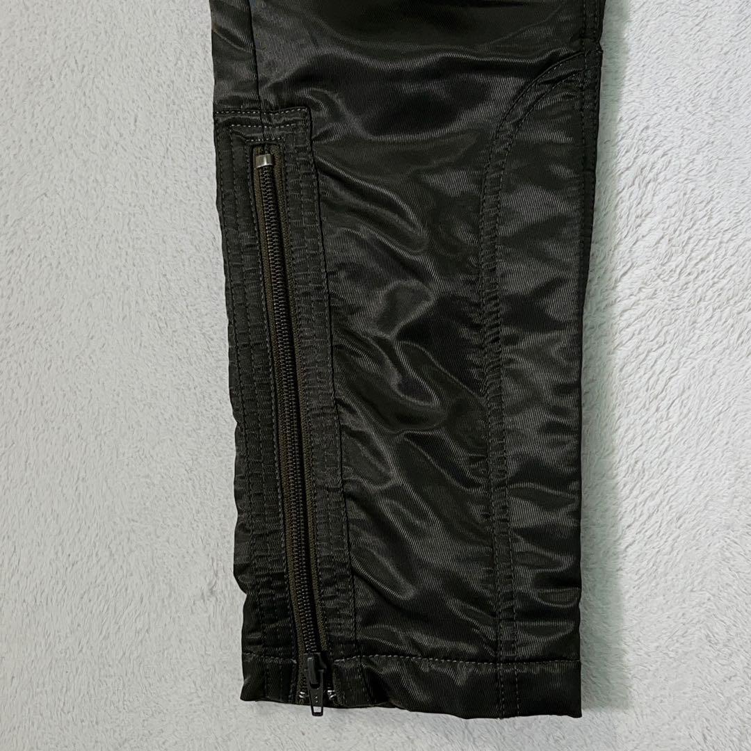 【PEARLY GATES】ゴルフ 中綿パンツ ロゴ刺繍 濃緑 ライダース調