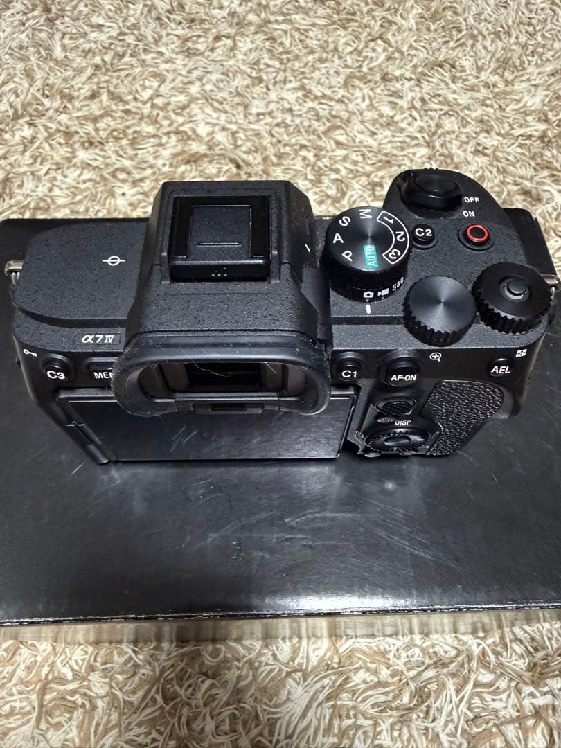 【低ショット数・極美品】SONY α7 IV ボディ（ILCE-7M4）