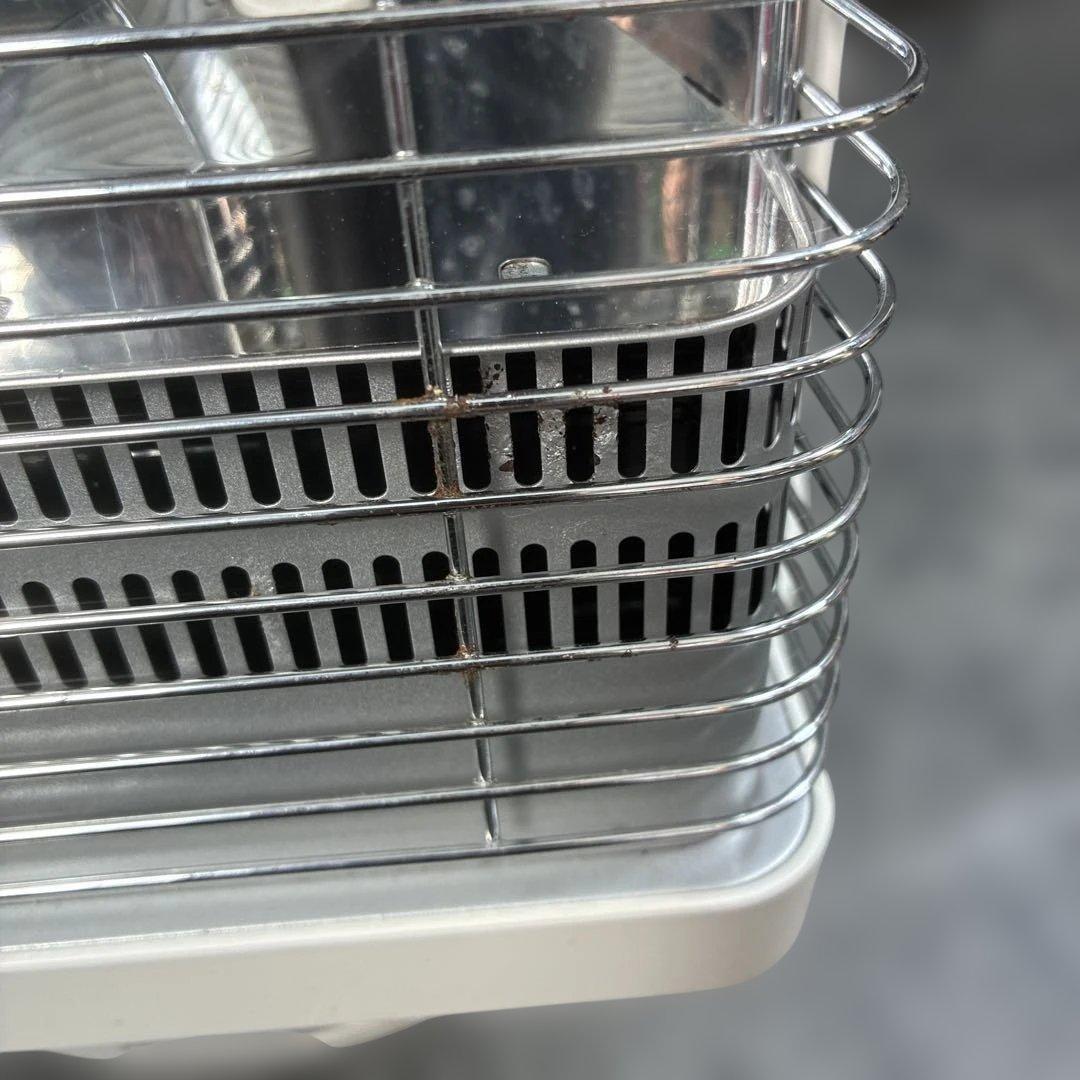 ダイキン セラムヒート ERFT11VS-W 2018年製 暖房 遠赤外線