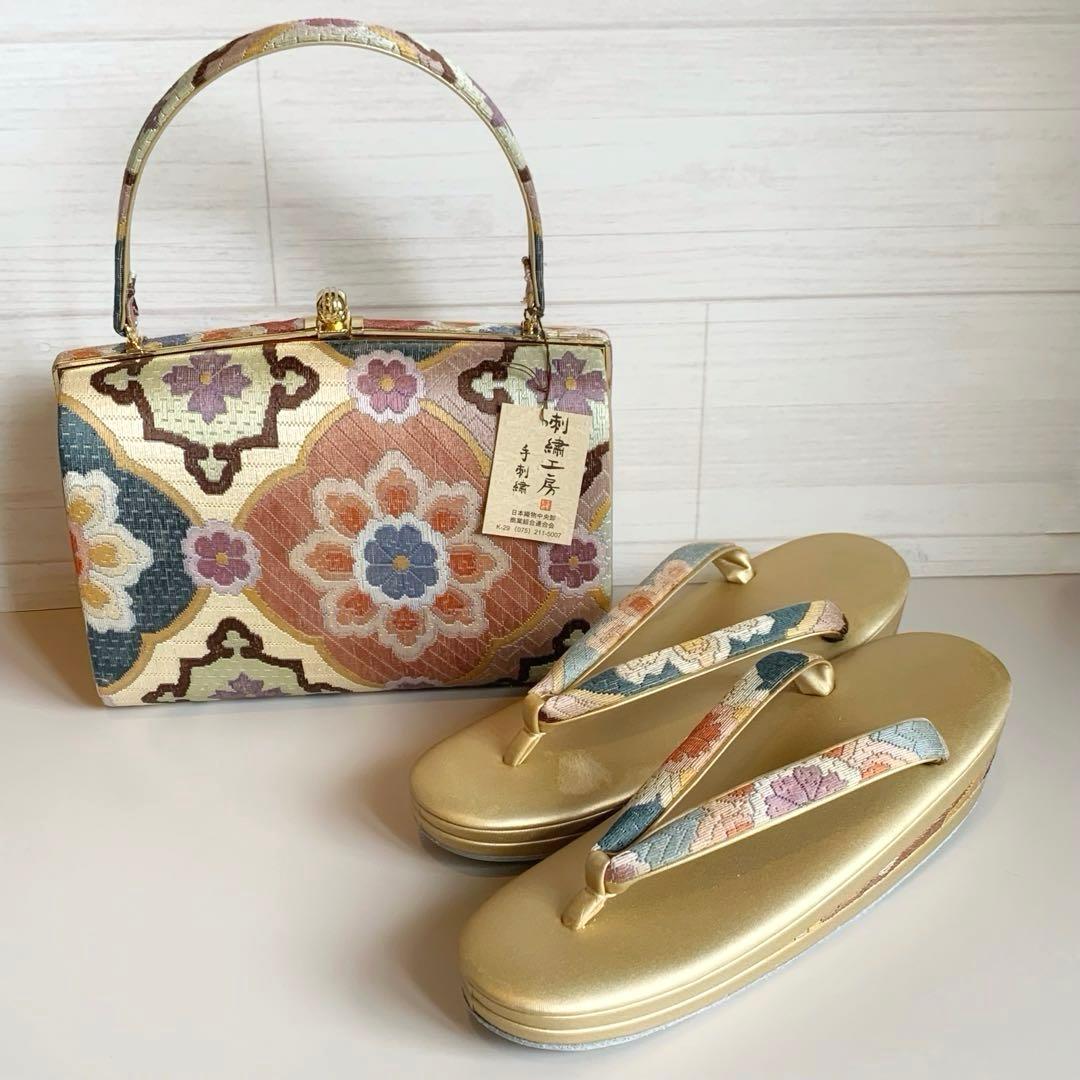 ★新品★高級希少　豪華 手刺繍の草履バッグセット　草履訳あり　礼装　留袖　成人式