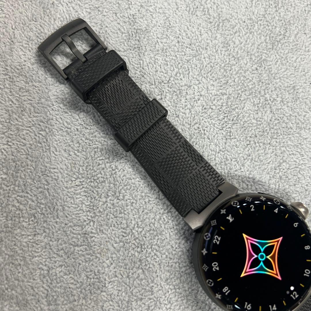 ルイヴィトン タンブール ホライゾン ライトアップ ブラック C006110