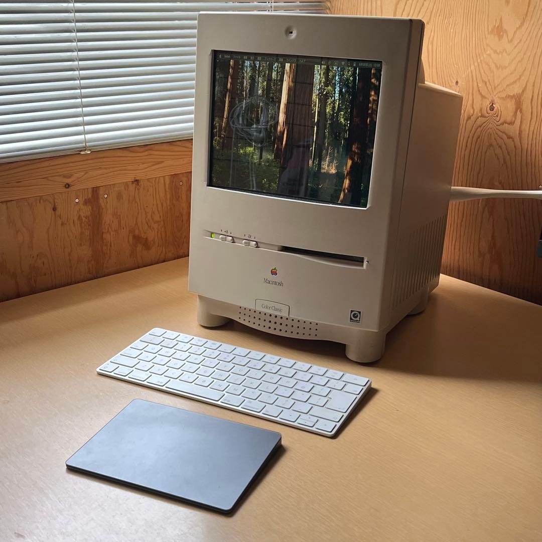 カラクラの筐体にiPadの液晶とHDMIコントローラーを組み込んだもの VESA