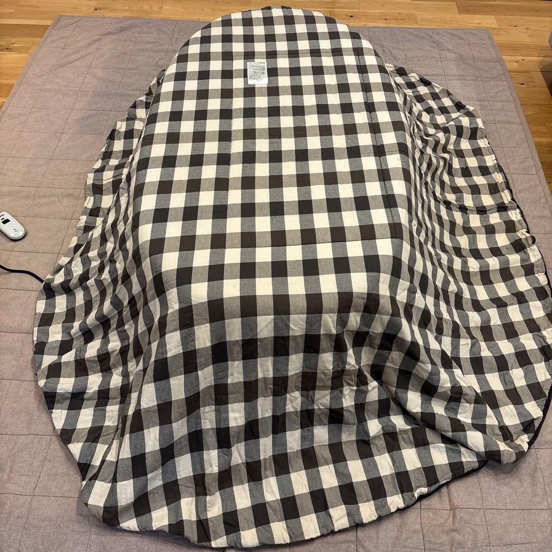 無印良品　楕円形こたつ 本体　タモ材曲木脚　フラットヒーター　こたつふとん　敷物