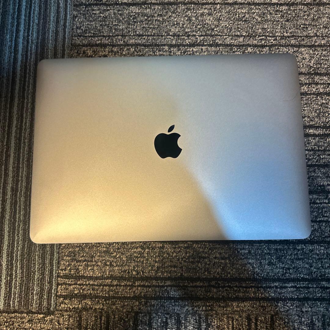 MacBook Pro 2018 13インチ 8GB 512GB 11